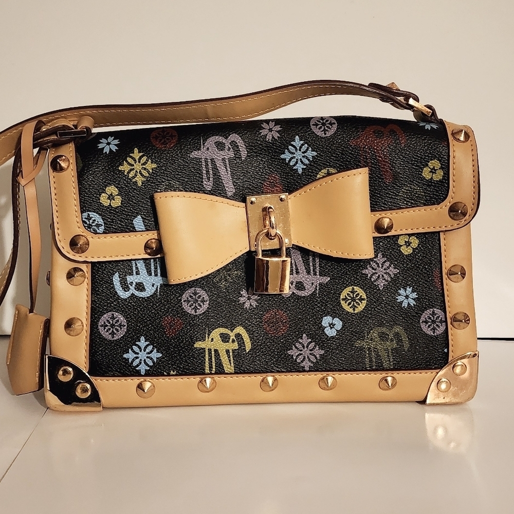 Tweedy Bow Monogram Signature Satchel Purse Bow Snap Closure Black Multicolor